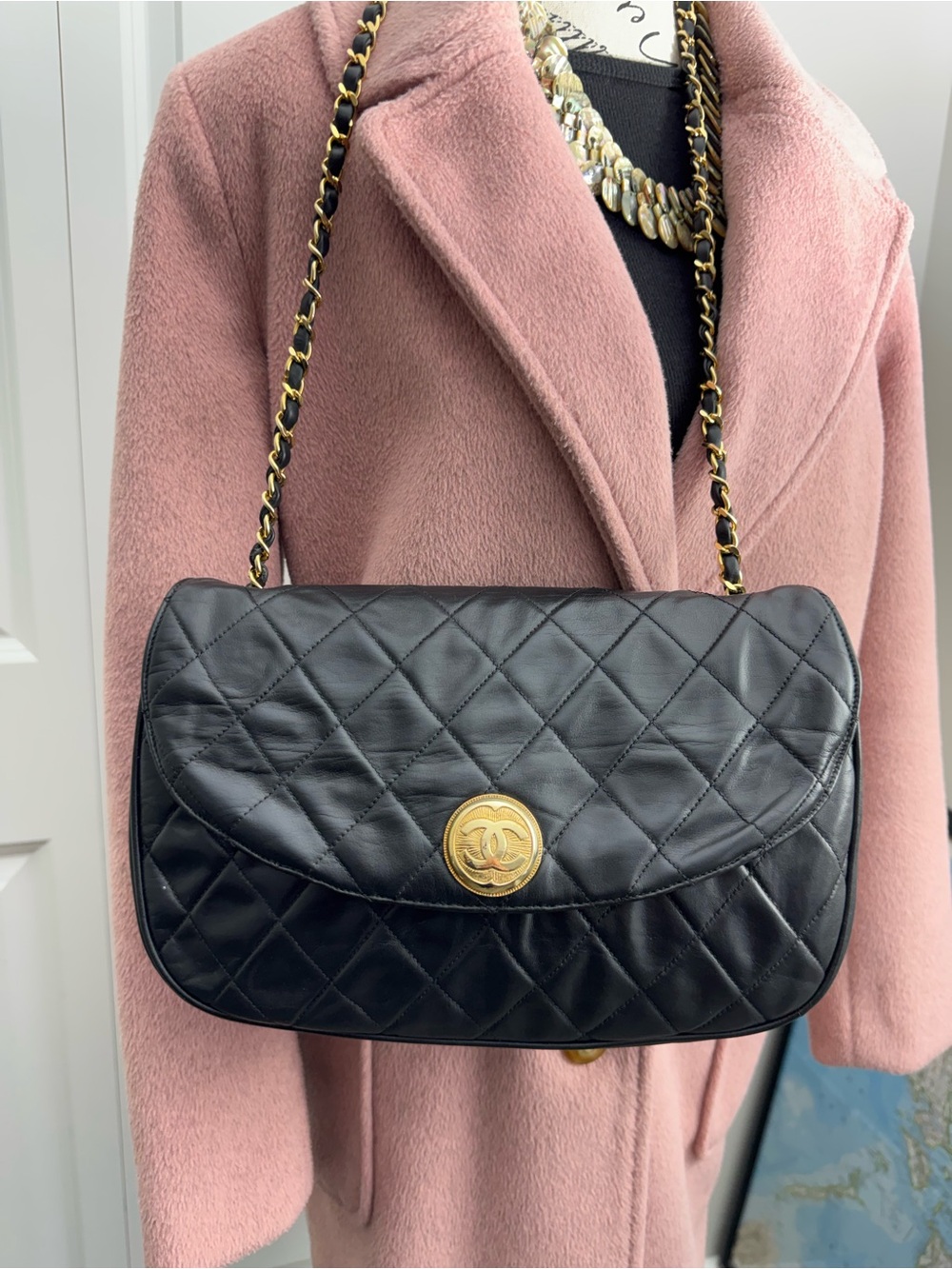 1986 Authentic CHANEL Button Quilted Lambskin Halfmoon Shoulder Bag - Picture 3 of 16